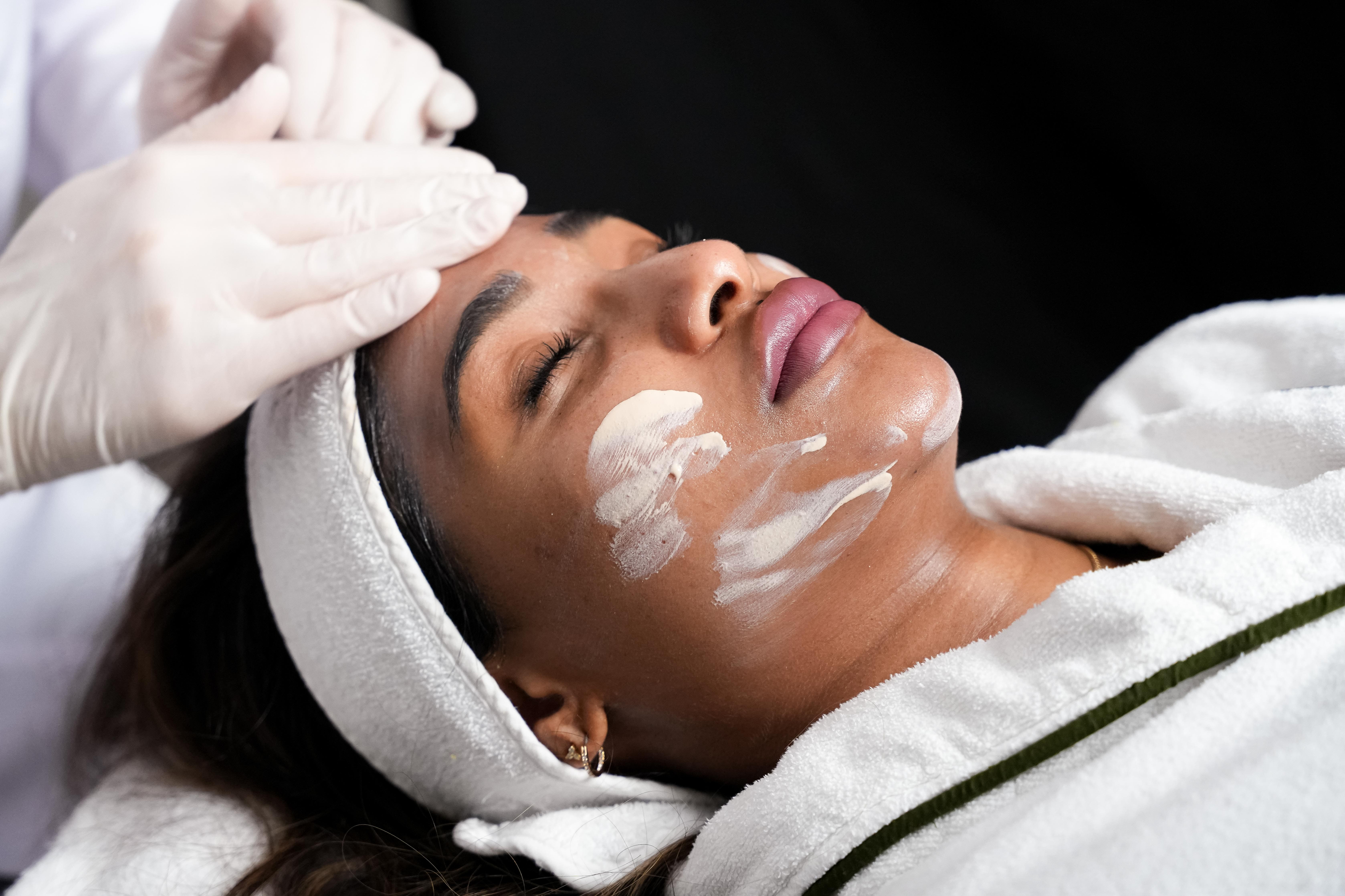 Facial Treatments in Dubai : Rejuvenate and Refresh Your Skin